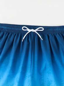 SHEIN 青少年男孩图案印花沙滩短裤，休闲又时尚，适合夏季 - 彩色 - 查看 4