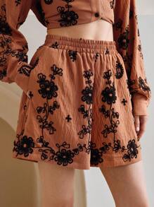 EMERY ROSE Women's Vintage Casual Elastic Waist Embroidered Floral Brown Shorts - Coffee Brown - View 3