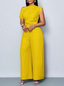 SOLERSUN 大码女装四季女装通勤优雅日常旅行休闲简约纯色露肩不对称领口肩部褶皱短袖阔腿连体裤 - 黃色 - 查看 2