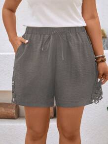 SHEIN LUNE Plus Size Summer Vacation Solid Color Splice Water Soluble Lace Shorts - Coffee Brown - View 3