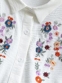 Linhara Plus Size Holiday Casual Embroidered Blouse - White - View 3