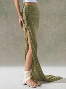 LYSMO Green Solid Color A-Line Skirt, Fashionable For Summer