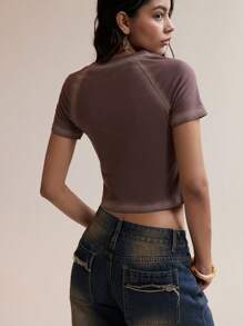 Easelle 复古刺绣修身短款T恤，夏季