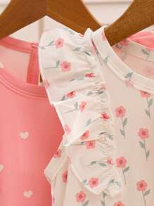 SHEIN Playful Pals 3件組女嬰象牙粉&白色甜美花卉印花短袖連身褲 夏季可愛休閒極簡主義吊帶褲 適合單身派對度假&外出 - 彩色 - 查看 4