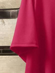 Linhara CURVE Áo thun nữ cổ tròn tay ngắn màu trơn cỡ lớn thiết kế nút thường ngày - Màu Hồng Tươi - Xem 4