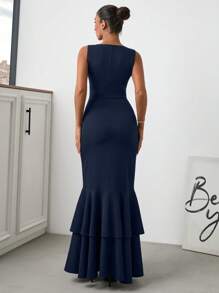 SHEIN Elegante vestido negro de cola de sirena estilo maxi