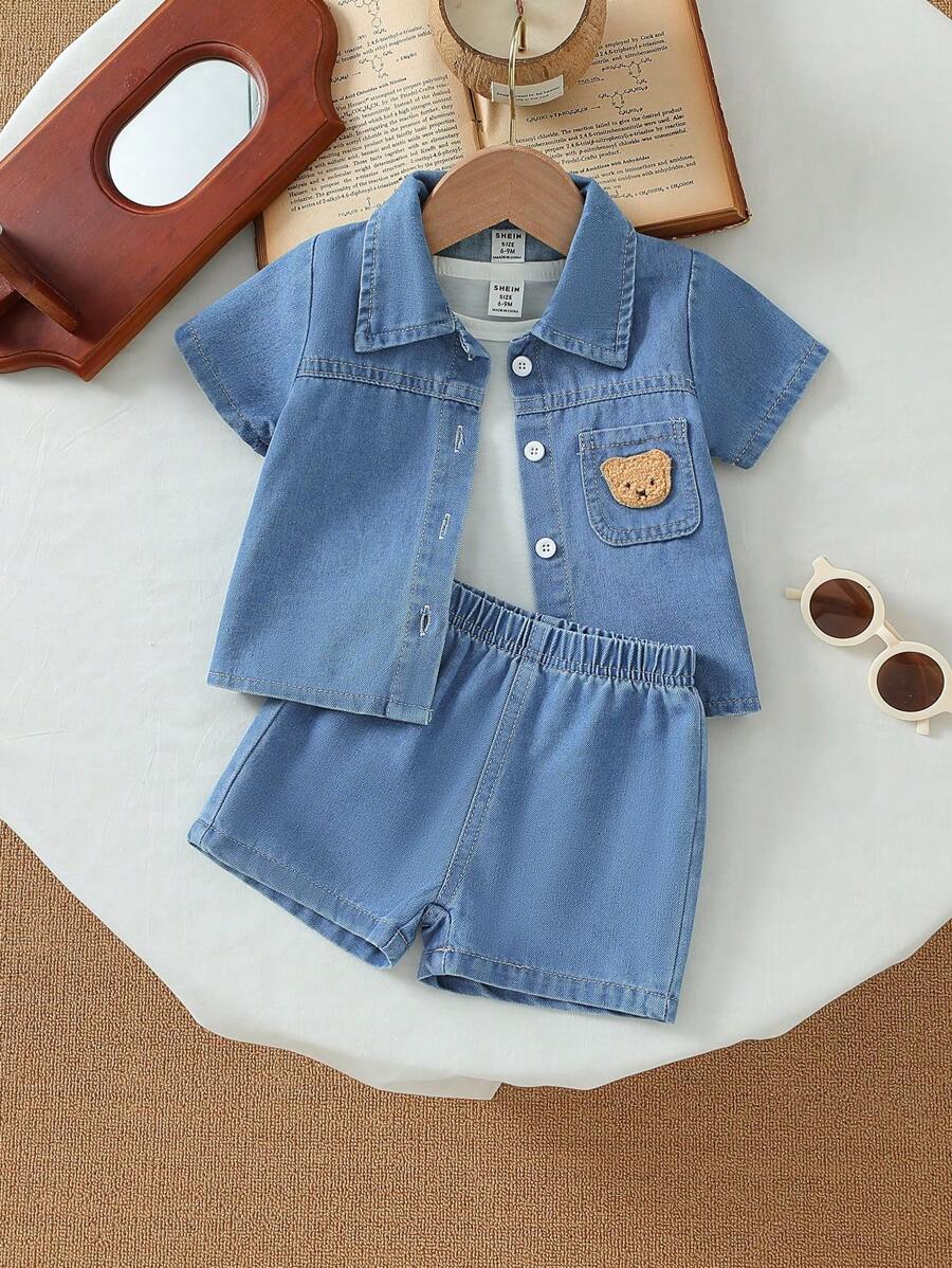 SHEIN Playful Pals ملابس أطفال صبيان مكونة من ملابس علوية كارديجان قصير الأكمام بياقة متدلية وبنطال قصير من الدنيم الأزرق، أسلوب كاجوال وفضفاض، مناسب للخروجات والراحة في المنزل والرياضة اليومية وحفلات الأعياد - أزرق فاتح اللون - مشاهدة 1