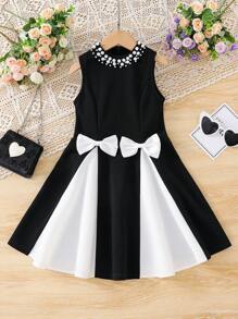 SHEIN Leap Crew Young Girl Class Blak & White Color Block Neck Pearls Decor Elegant Bowknot Decor Sleeveless Midi A-Line Dress, Cake Dress, Flower Girl, Cute & Elegant & Sweet & Vintage & Fashionable. Mom And Daughter & Sisters Matching, Family Vacation, Daily Wear, Home Family Gatherings And Special Occasions, Sibling Outfits, Gorgeous Princess, Party Wear, For Birthdays, Spring/Summer. - Black and White - View 2