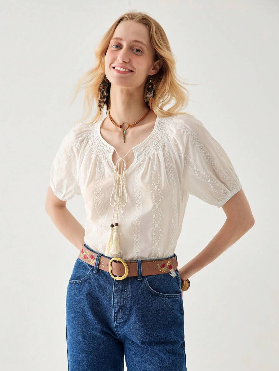 Florisole Chemise à col cordonnet, ajourée, avec broderie