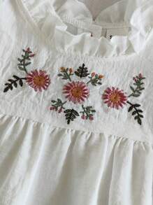 SHEIN Baby Girls' Summer Countryside Lovely Embroidered Flower Pattern Ruffle Princess Blouse Top - White - View 4