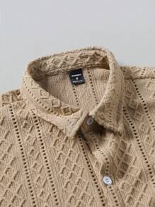 Manfinity RSRT 男士几何提花单排扣休闲短袖衬衫 - 卡其色 - 查看 4