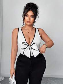 Elenzga Body elegante de punto blanco con cuello en V profundo y decoración de lazo para mujer talla grande, ajuste ceñido - Blanco - Ver 3