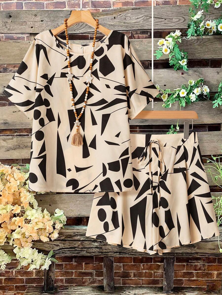 Linhara CURVE 2 chiếc/Bộ áo thun cổ tròn tay ngắn họa tiết hình học cỡ lớn cho nữ và quần short rộng thắt nơ eo, trang phục mùa hè thời trang, giản dị và thanh lịch - Nhiều màu - Xem 1