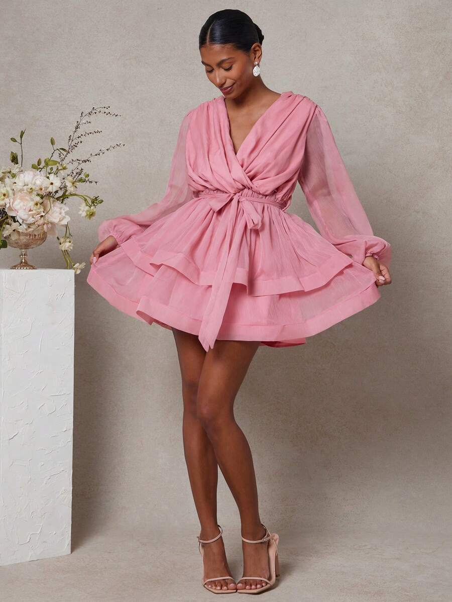 L'Amorae Váy ngắn mùa hè xếp tầng tay bồng cổ chữ V thanh lịch buộc phía trước cho nữ, trang phục mùa hè cho nữ, trang phục đi nghỉ cho nữ, trang phục sinh nhật - Hồng - Xem 1