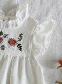 SHEIN Baby Girls' Summer Countryside Lovely Embroidered Flower Pattern Ruffle Princess Blouse Top - White - View 5