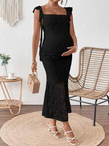 SHEIN Pregnant Women Square Neck Floral Lace Fitted Elegant Ruffle Trim Dress Maternity Dress - Black - View 3