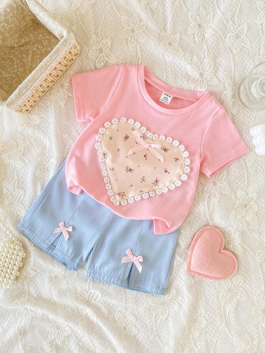 SHEIN 2pcs Baby Girls Ditsy Floral Heart Print Tee And Bowknot Design Crop Top Set, Sweet And Cute, Spring/Summer