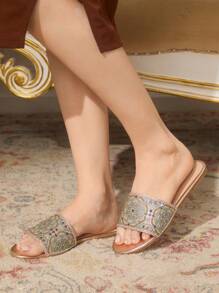 CUCCOO TILAWA Women's Summer Rhinestone Baroque Graphic Round Toe Flat Elegant Casual Minimalist Resort Gold Flat Sandals & Slippers For Beach, Holiday, Afternoon Tea