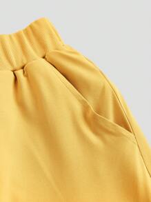 TaskEZ Conjunto de uniforme de scrubs con top de manga corta y pantalones de unicolor simple - Amarillo Mostaza - Ver 6