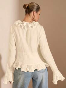 SHEIN BAE Áo khoác cardigan nhẹ cổ chữ V sâu thanh lịch dài tay viền bèo nhún đầu xuân dành cho nữ, thích hợp cho tiệc ngoài vườn, hẹn hò lãng mạn, đi chơi với bạn bè, đi chơi đầu xuân và các hoạt động tiệc tùng - Màu be - Xem 2