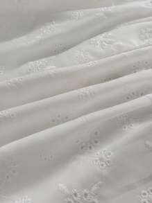 Sweetra 法式蝴蝶结系带花卉刺绣节日裙，腰部修饰芭蕾舞裙吊带连衣裙 - 白色 - 查看 7