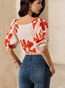 SHEIN Unity 法式浪漫优雅方领泡泡袖短款上衣，深色底色花卉印花，杏色，适合女性波西米亚风度假时尚风格，夏季全身印花 - 彩色 - 查看 2
