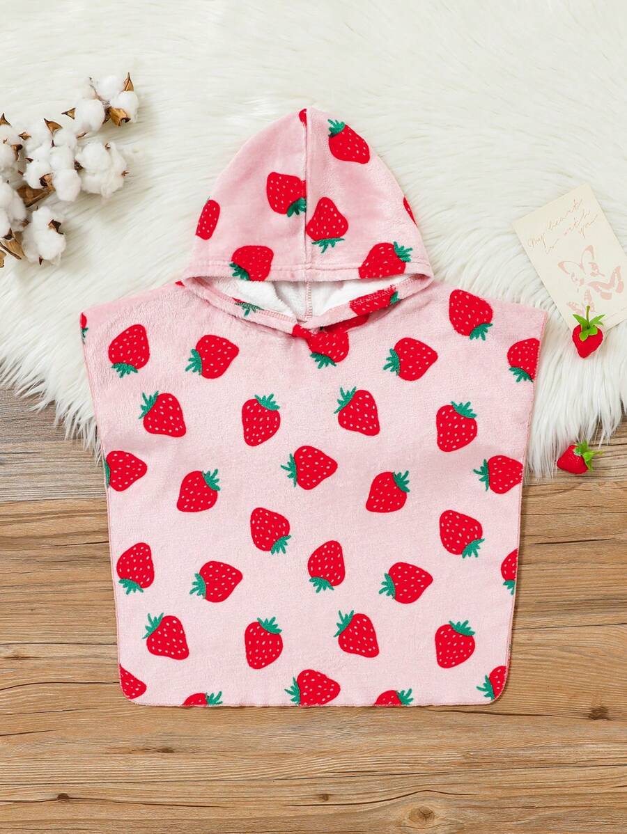 SHEIN Baby Girl Strawberry Pattern Hooded Comfortable Flannel Absorbent Robe, Pajamas, Blanket, Suitable For Various Seasons And Occasions Like Bathroom And Beach, Autumn/Winter