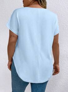 EMERY ROSE Áo thun cổ chữ V màu trơn thường ngày cỡ lớn mùa hè có túi viền cong - Màu xanh nhạt - Xem 2