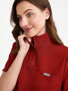 Scrubzie Top de uniforme de scrubs de manga corta con cuello alto de unicolor - Rojo - Ver 5