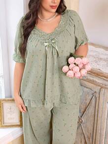 CottageSlumber Damen Große Größen romantisches Blümchen-Spitzen-Pyjama-Set mit V-Ausschnitt, Schleife und Kurzarm für die Ferienzeit - Grün - Übersicht 1