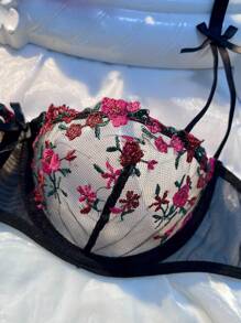 Set de 2 piezas lencería romántica, linda y sexy con bordado floral