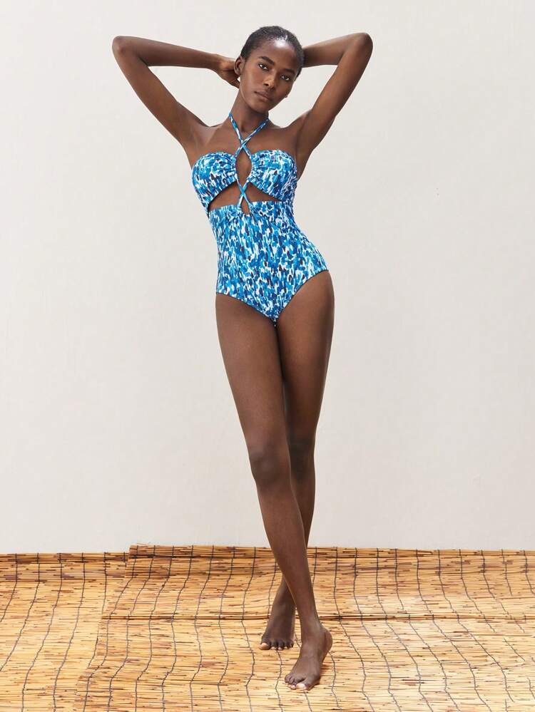 SHEIN Maija 1 Pc Women's Vacation All-Over Print Cutout Halter One-Piece Swimsuit,Boho,,European Summer , Summer Clothes,Summer Outfits ,4th Of July,Fourth Of July,Country Concert Outfit,Country Outfits Women,Beach Outfits For Woman,Beach Wear,