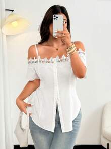 SHEIN Clasi Plus-Size Women's One-Shoulder Lace Patchwork Short-Sleeved Buttoned Slimming Shirt - White - View 3