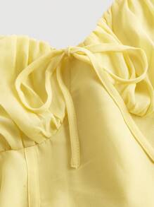 SHEIN MOD 迷人优雅：梦幻浪漫的黄色蝴蝶结长裙——非常适合度假、约会和拍照