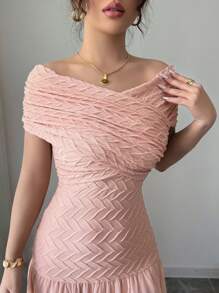 Modelyn 女式纯色弹性纹理拼布透视露肩连衣裙 - 粉色 - 查看 3