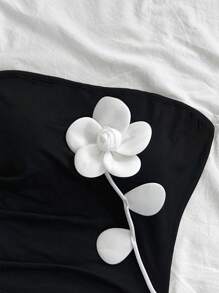 Soleia 女士度假抹胸上衣，腰部收褶，3D 花卉修身衬衫，秋冬打底衫，派对和休闲装 - 黑與白 - 查看 2