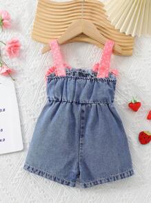 SHEIN Playful Pals 女婴时尚波尔卡圆点撞色肩带连体衣，带 3D 蝴蝶结 - 彩色 - 查看 2