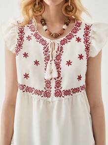 Florisole 女式春夏 V 领杏色流苏和刺绣花卉短袖衬衫