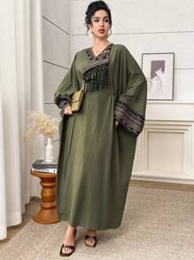 Al Najma 女士优雅提花拼布流苏蝙蝠袖阿拉伯风格连衣裙 - 軍綠色 - 查看 3