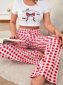 RueChic Femmes 2 pièces Ensemble de vêtements de détente avec haut à manches courtes avec imprimé de slogan et de nœud en couleurs contrastées, et bas de détente