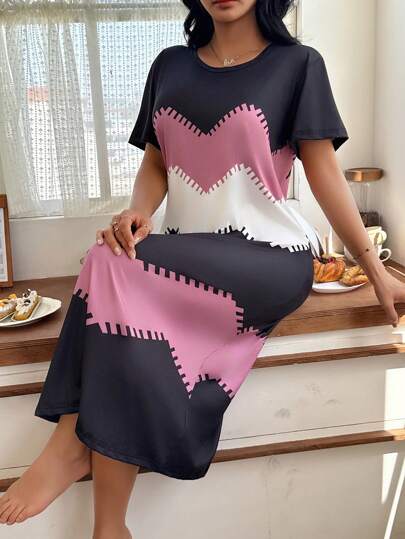 Digital Wave Print Short Sleeve Nightgown, Moo view 4