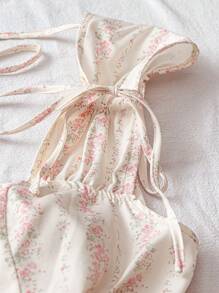 Flirla Set de 2 piezas Conjunto romántico con estampado de flor pequeña en talla grande - Multicolor - Ver 6
