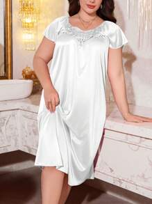 MuseNap CURVE Váy ngủ cổ bèo nhún viền ren rộng rãi cỡ lớn - trắng - Xem 5