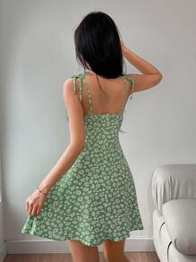 Breezaya 花卉印花肩带中长连衣裙，女士波西米亚风露背，结饰，褶皱胸部无袖细肩带常规款式短款黑色碎花吊带女式短裙，春夏，休闲日常穿着迷你短款女装 - 綠色 - 查看 2