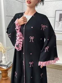 Yasmyna 女士蝴蝶印花喇叭袖阿拉伯长袍开衫，端庄长袍 - 黑色 - 查看 1