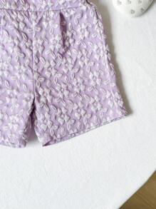 2 件套女婴幼儿 0-3 岁优雅时尚花卉纹理面料立领无袖夹克和短裤套装