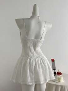 Sweetra 法式蝴蝶结系带花卉刺绣节日裙，腰部修饰芭蕾舞裙吊带连衣裙 - 白色 - 查看 2