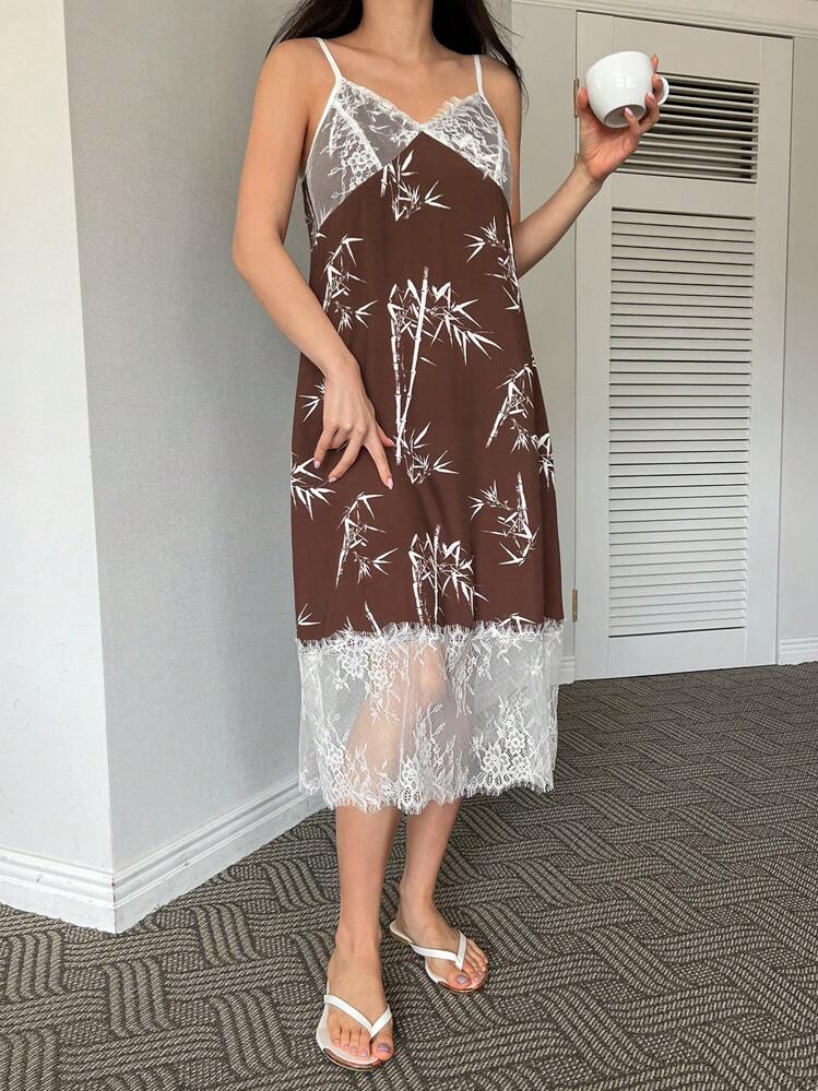 DAZY Robe de nuit à patchwork de dentelle bicolore avec imprimé bambou de style chinois pour femmes - Tabac - Voir 6