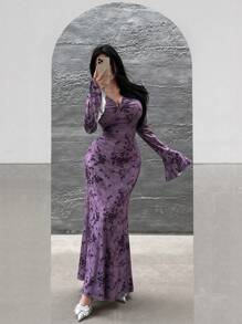 Feyla Women's Elegant Purple Knitted Maxi Dress With V-Neck, Long Bell Sleeves, And Ruffle Detail - Purple - View 7