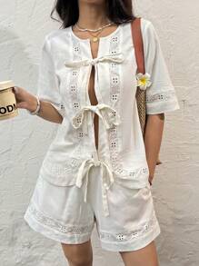 SHEIN EZwear Camisa de verano casual para mujer de unicolor con bordado hueco y cordones - Blanco - Ver 4